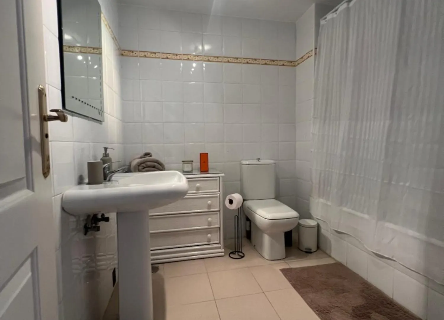 2 Bedroom 2 Bathroom Apartment Marbella East - La Reserva De Marbella